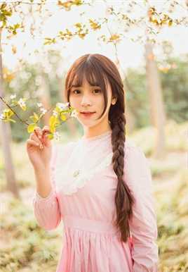 最全樱花树林下娇羞清纯少女可爱辫唯美户外相册