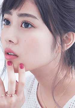 日本实力派演员高畑充希清纯唯美