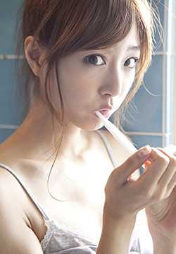 特别专辑日本美臀美女佐佐木萌子甜美清纯图片