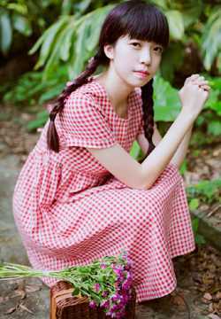 特别专辑格子短裙女生户外清纯唯美写照