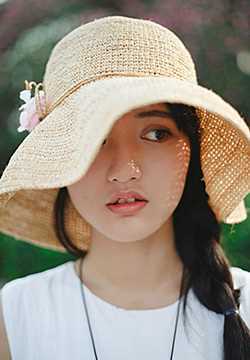 最全清纯唯美女生户外壁纸