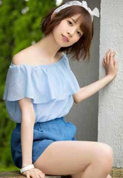 最新日本少女桥本奈奈未户外清纯照图集