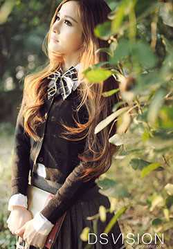 精选清纯少女户外迷人气质图册