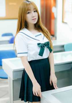 最全学生装美女王语纯室内清纯唯美照壁纸