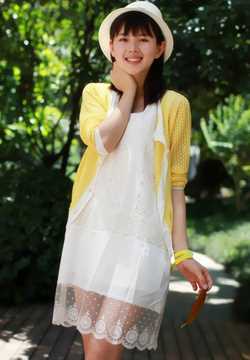 精选清纯女孩户外唯美大片图册