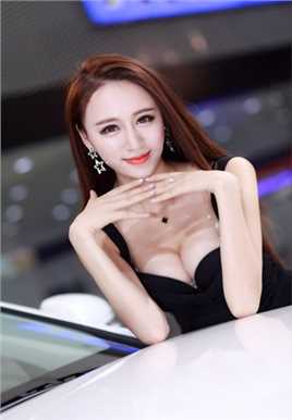 特别专辑半露波涛车模美女娇美性感胸大腿长大胆记清图片