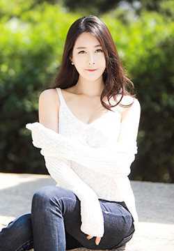 最新韩国美女车模殷夏荣私拍图片大全壁纸