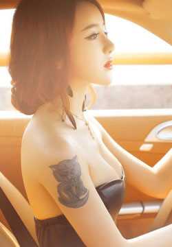 最全车模刘雯雯性感酥胸诱人相册