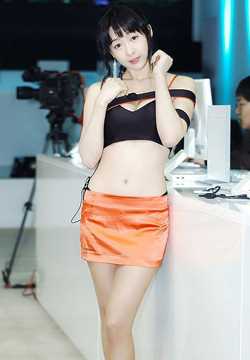 优质韩国车模李佳娜性感迷人相册