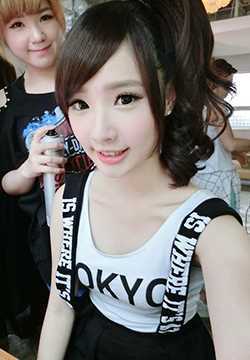 甜美可爱女生小苹果(郑裕蓁)图片合辑