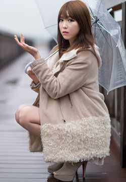 优质韩国模特李恩慧户外甜美照相册