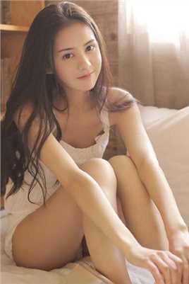 高清宅男女神白皙长腿美臂精致五官貌若天仙私房图集