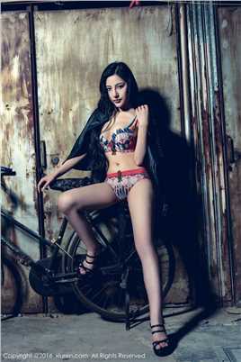 红色旗袍美女UU阿文图集