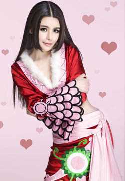 优质花儿乐队主唱小爱cosplay动漫海贼王图片