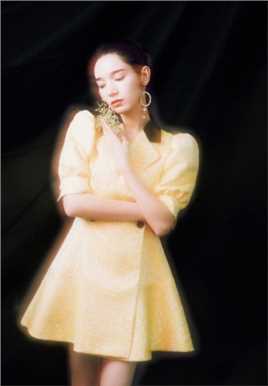 养眼美女代斯吸晴诱人气质典雅迷人光影时尚图片