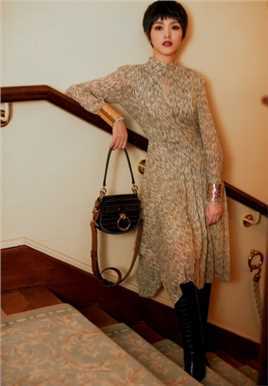 最新短发女人御姐气质时尚贵妇迷人图片壁纸