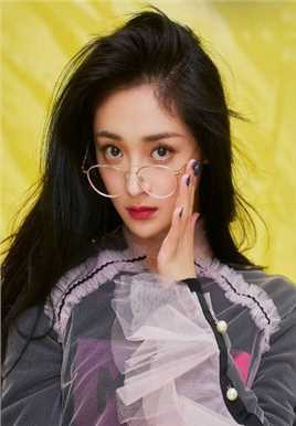 优质文艺时尚御姐周洁琼惊艳复古风格明星相册