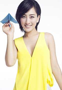 最新时尚美女马苏气质大片壁纸