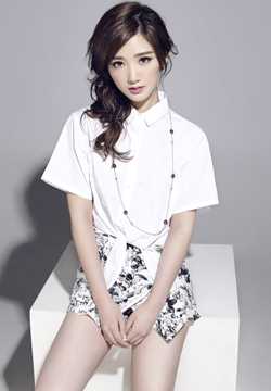 精选毛晓彤时尚大片展甜美笑容图册