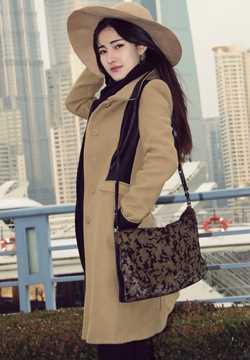 美女朱韵淇时尚街拍大片