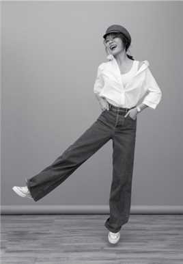 运动美女袁姗姗活力开朗阳光元气时尚杂志图片