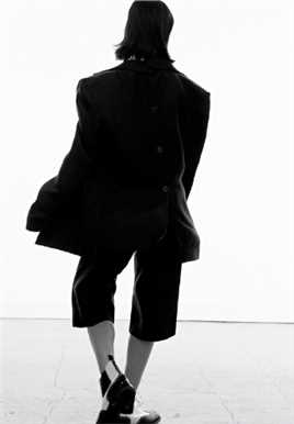 特别专辑帅气御姐李纯时尚复古中性风格杂志大片图片