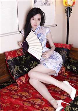 精选长腿修长的高冷御姐蕾丝旗袍身材翘臀美女图册