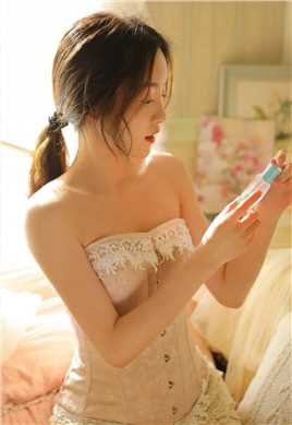 最全清秀惹火的漂亮美眉极品透视白丝阳光下养眼清纯壁纸