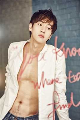 高清徐可白色衬衫微敞大秀性感腹肌个人图集