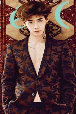 特别专辑韩国男明星李钟硕《CeCi》时尚杂志封面图片