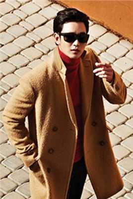 特别专辑金秀贤韩国版《嘉人》时尚杂志封面图片