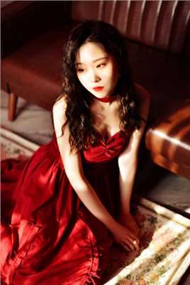 特别专辑娇魅红裙美女诱人光影性感
