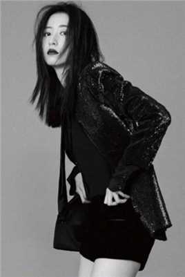 精选清新女神周雨彤干净气质时尚摄影图片图册