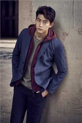 优质韩国野兽男团2PM玉泽演时尚型男休闲相册