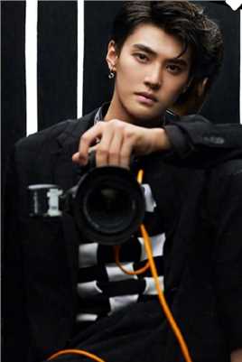 精选嘉羿时尚感帅气西装高清杂志拍摄大片图册