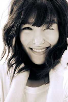 高清Tiffany黄美英甜美笑眼出道初期清纯图片图册