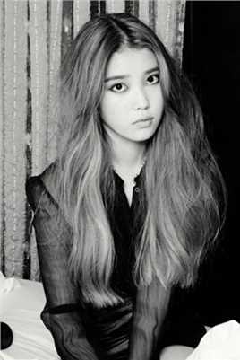 精选,"国民妹妹"李知恩暗黑风性感图册