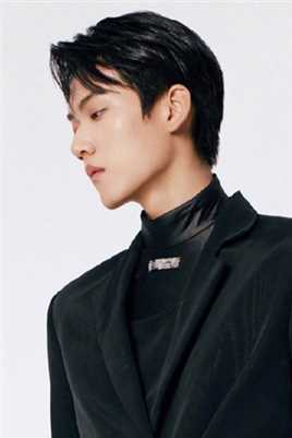 高清INTO1黑白西装时尚大片图册