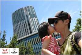 吴尊(Chun Wu)与家人前后照片