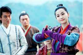 精选蓝心妍(Crazybarby Leni Lan、ЛаньЯнь、)在《龙汇镖局之大宋女镖师》中的图册