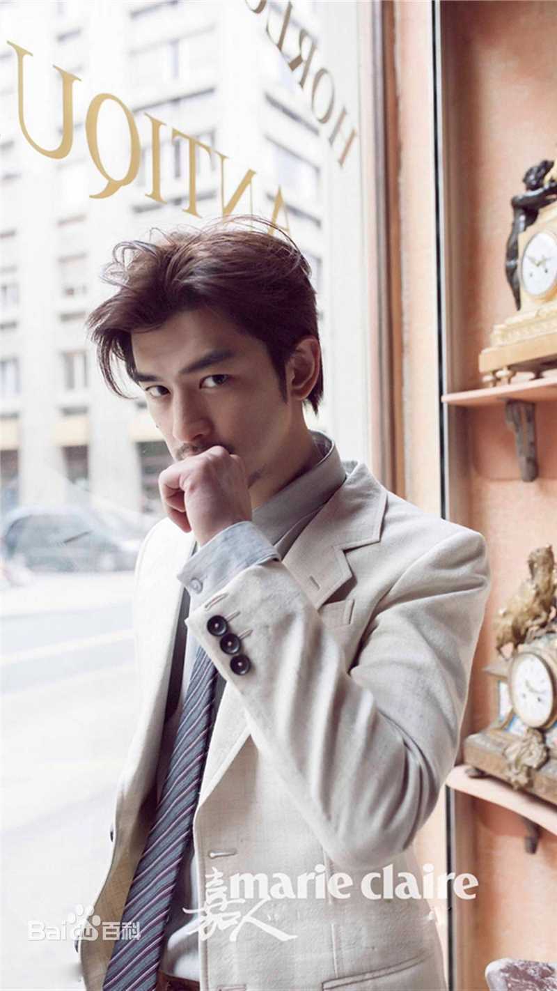 最新陈柏霖(Bolin Chen)在《嘉人marie claire》中的壁纸