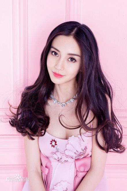 杨颖(Angelababy)瑞丽素颜照相册