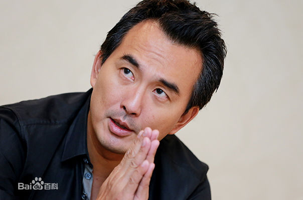 高清蔡岳勋性感图片