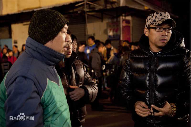 最全韩延在电影《第一次》工作照中的相册