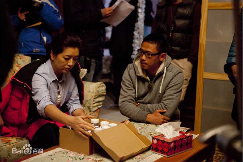 最全韩延在电影《第一次》工作照中的相册