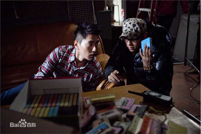 最全韩延在电影《第一次》工作照中的相册