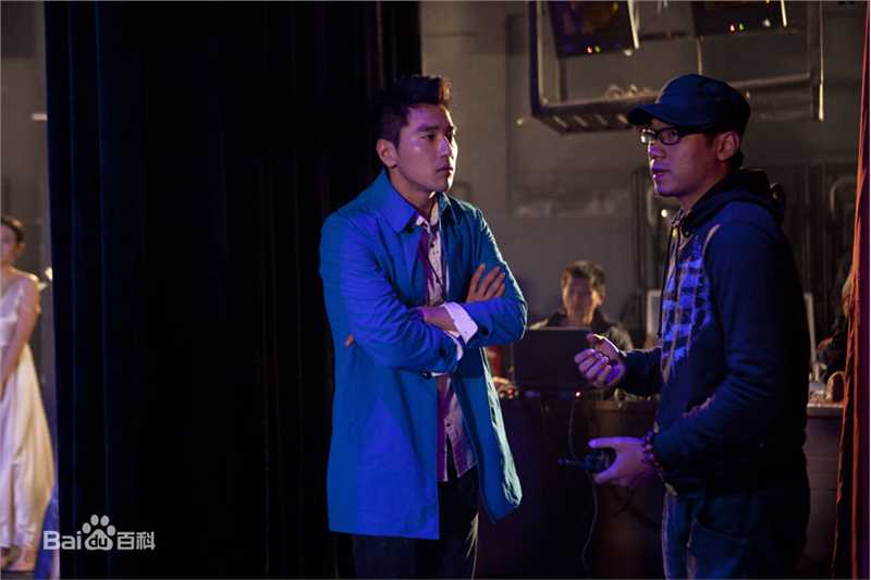 最全韩延在电影《第一次》工作照中的相册