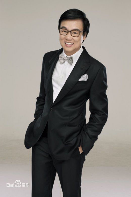 黄百鸣(Bak-Ming Wong)前后照片