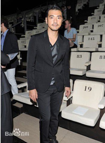 金城武(Takeshi Kaneshiro)GA-2012春夏男装发布秀素颜照相册