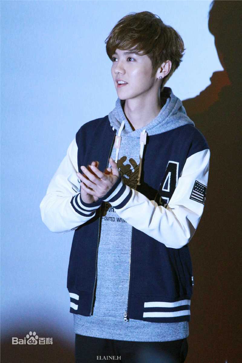 鹿晗(LUHAN)重返20岁 宣传前后照片